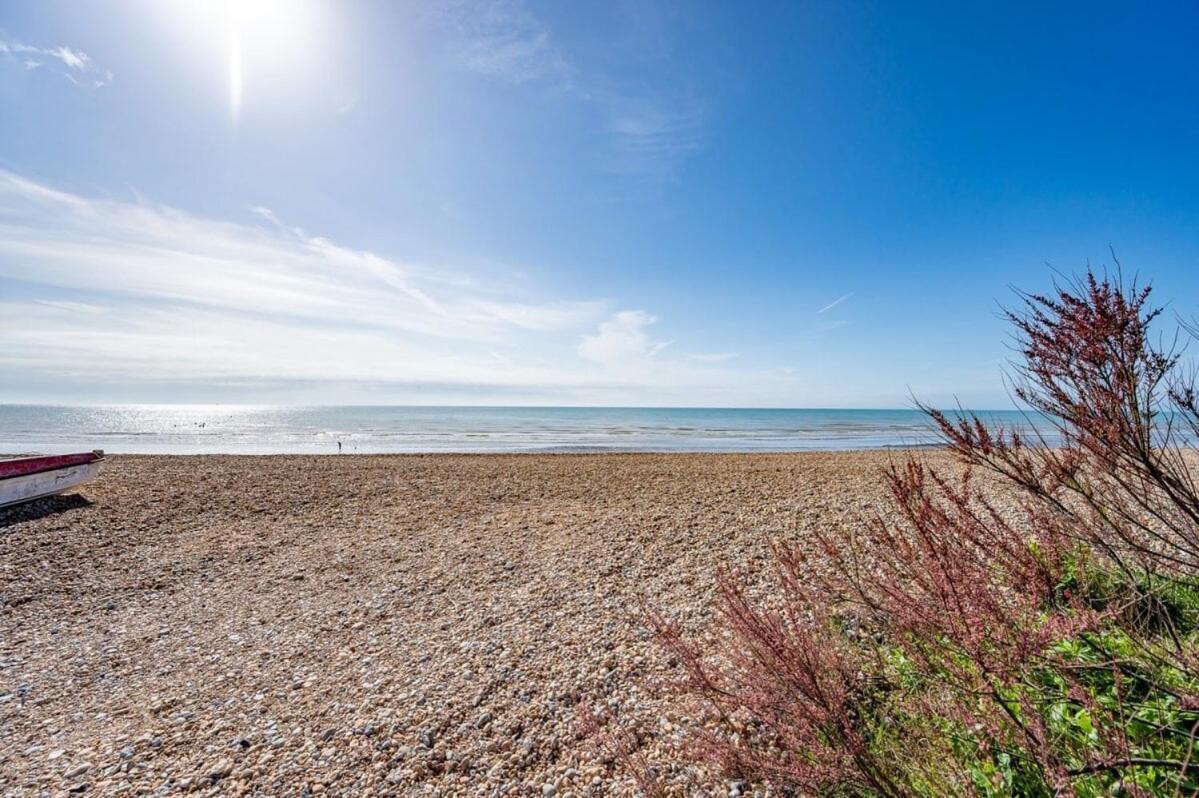 Escape To Paradise At Pevensey Bay Holiday Park 13 Woodland Walk Villa ภายนอก รูปภาพ