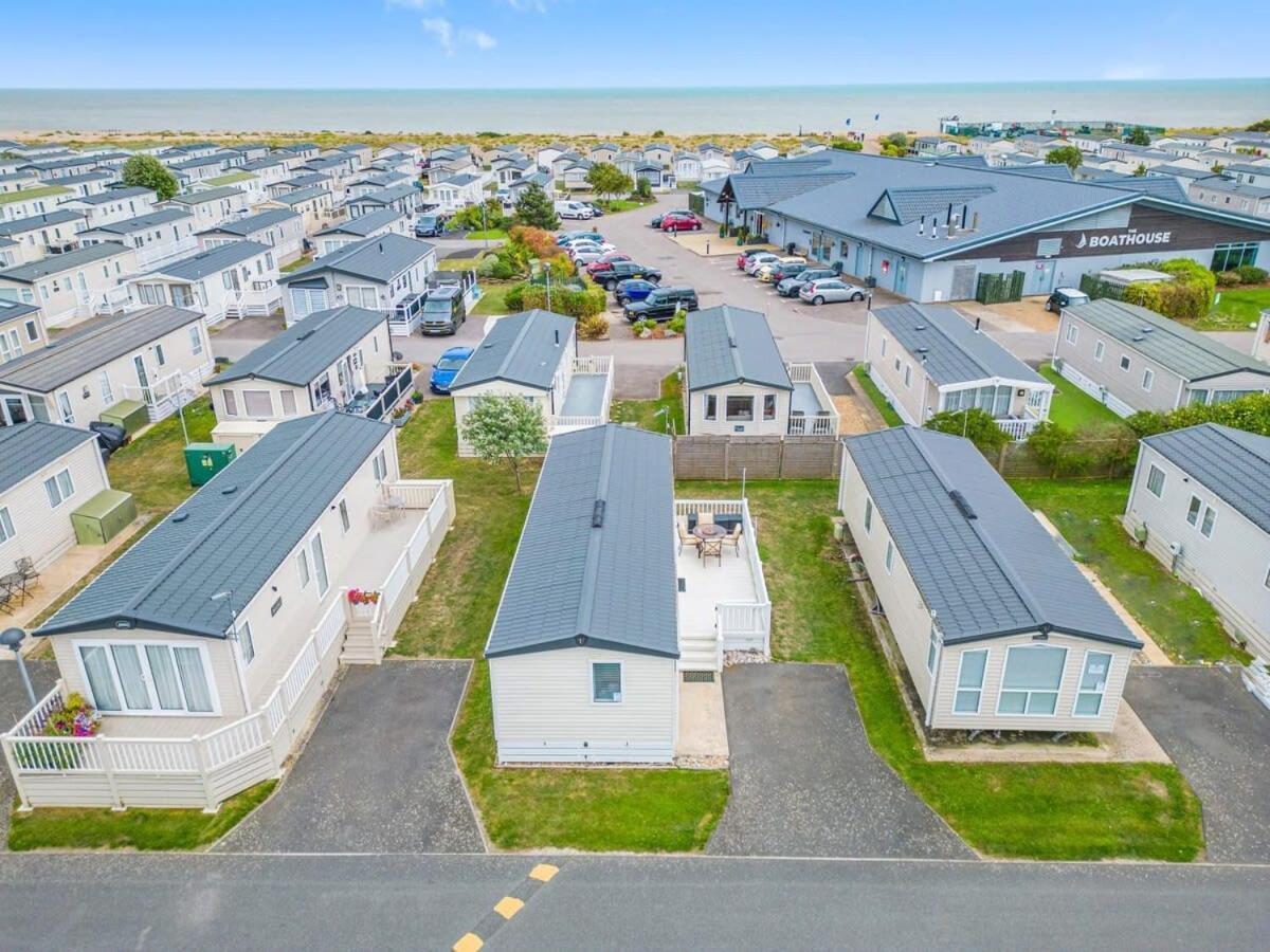 Escape To Paradise At Pevensey Bay Holiday Park 13 Woodland Walk Villa ภายนอก รูปภาพ
